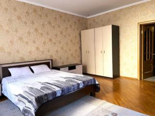 2-комн., 61 м², 1/7 этаж