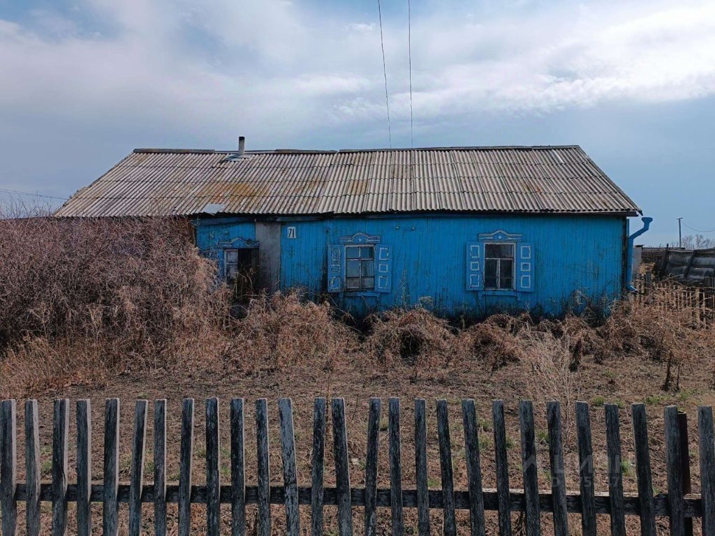 Купить дом в селе Вольном в Полтавском районе в Омской области — 6  объявлений о продаже загородных домов на МирКвартир с ценами и фото