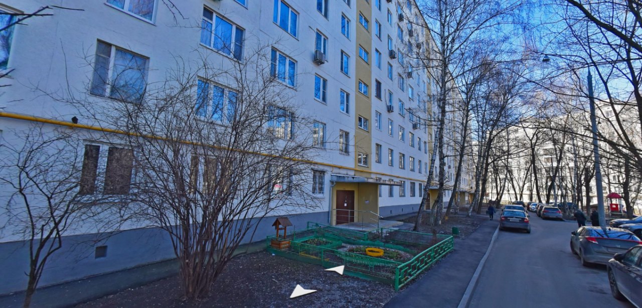 Квартира в доме №17 корп. 1 продается за 2,5 млн рублей.Фото: yandex.ru/maps (панорама)