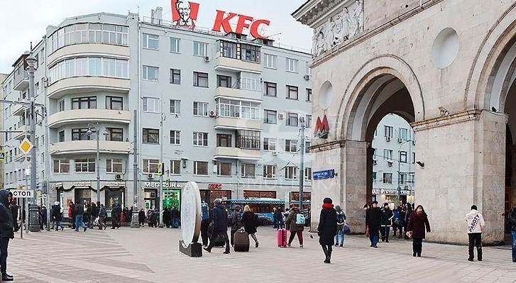 Грузинский вал начинается от площади Тверская застава и метро Белорусская. Фото: АН Smolenka