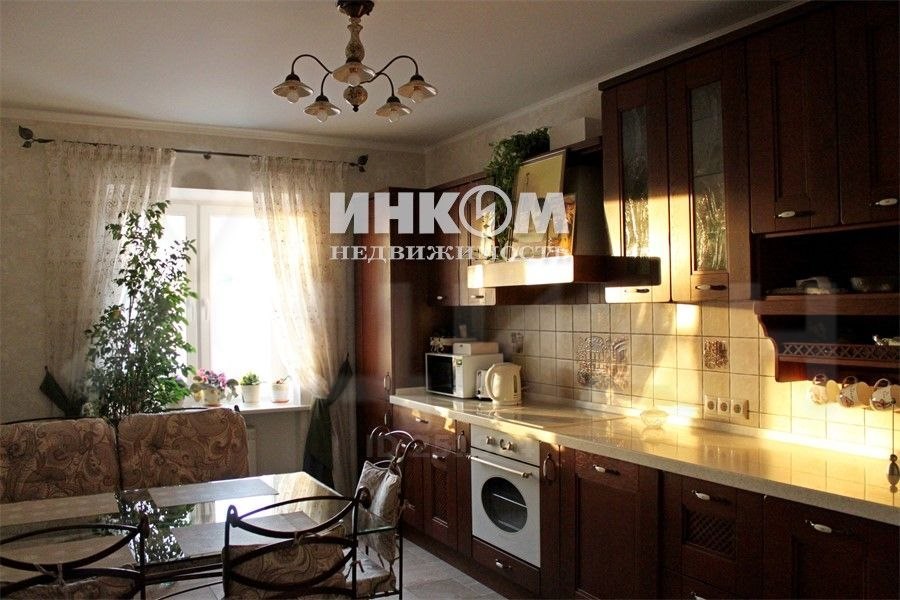 Двушка стоимостью 43 млн. Фото: cian.ru, АН Инком Недвижимость