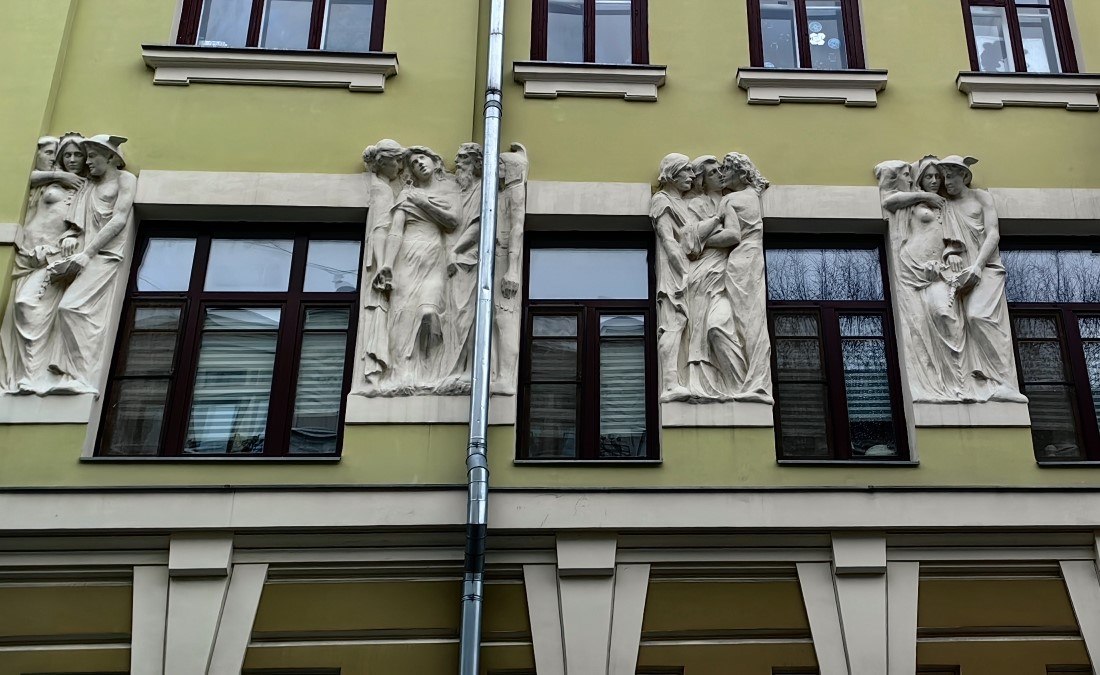 На доме Бройдо. Фото: Мир Квартир