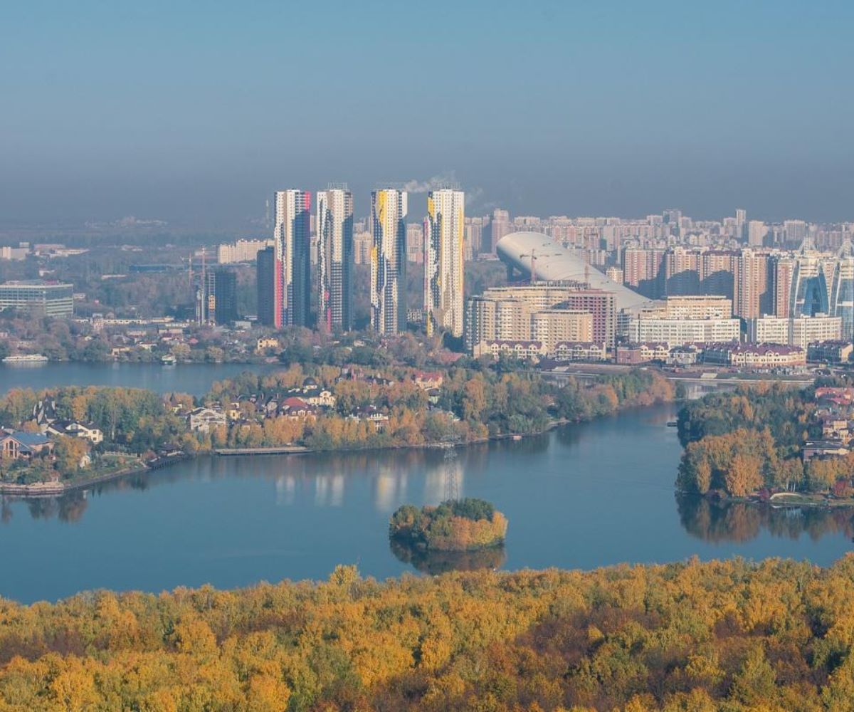 Город красногорский московская область. Город Красногорск. Красногорск Московская. Красногорск столица. Красногорск центр города.